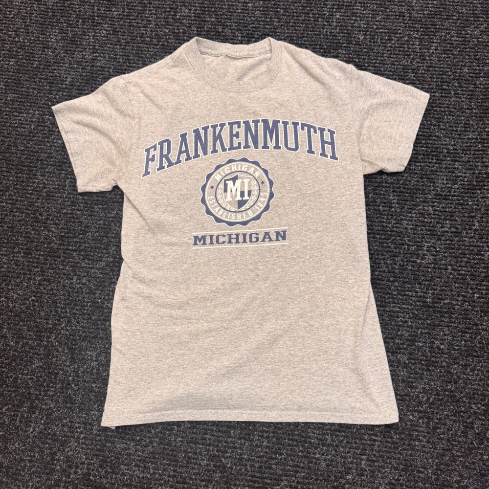 Frankenmuth Michigan Souvenir T-Shirt Heather Gray Graphic Tee Short Sleeve